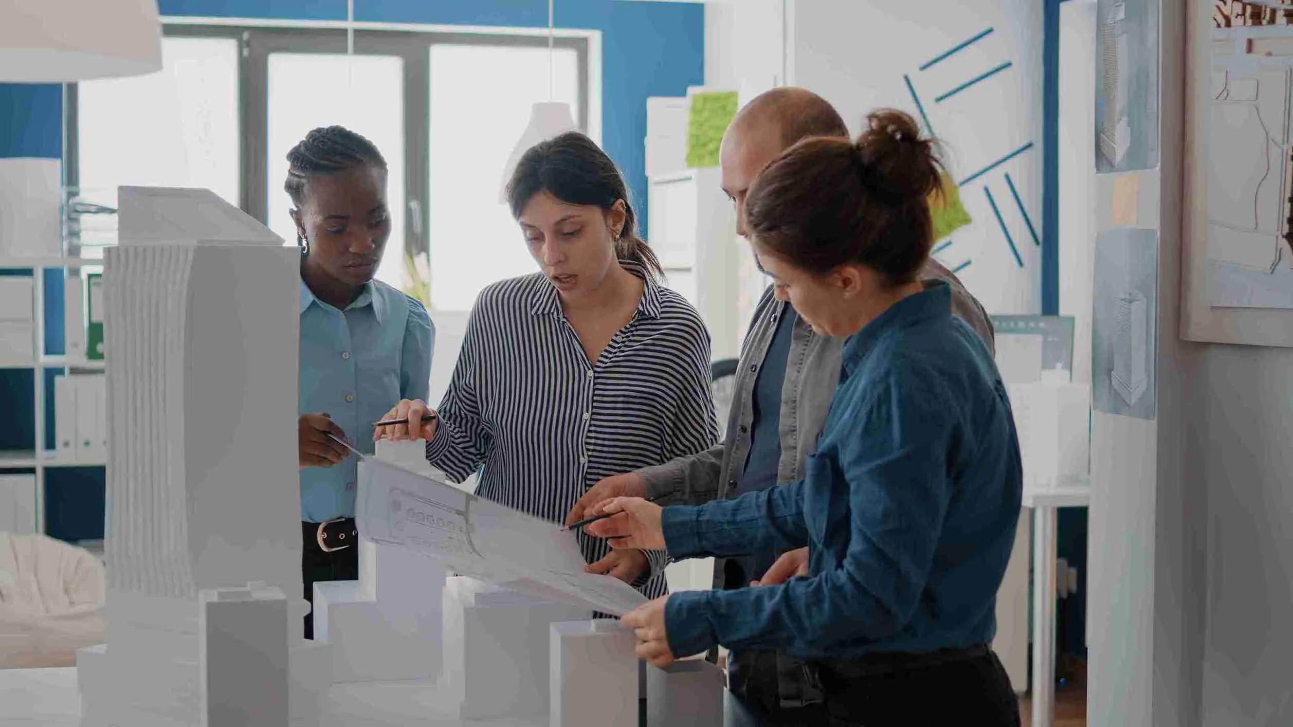 TRAINING AUTOCAD 2D FOR RETAIL LAYOUT DESIGN